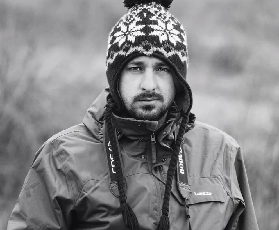 Fotograful Cătălin Urdoi s-a retras dintr-o expoziție sponsorizată de Holzindustrie Schweighofer
