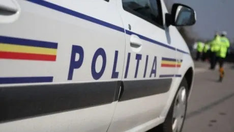 Femeie prinsă beată criță la volan. Avea în mașină și doi copii