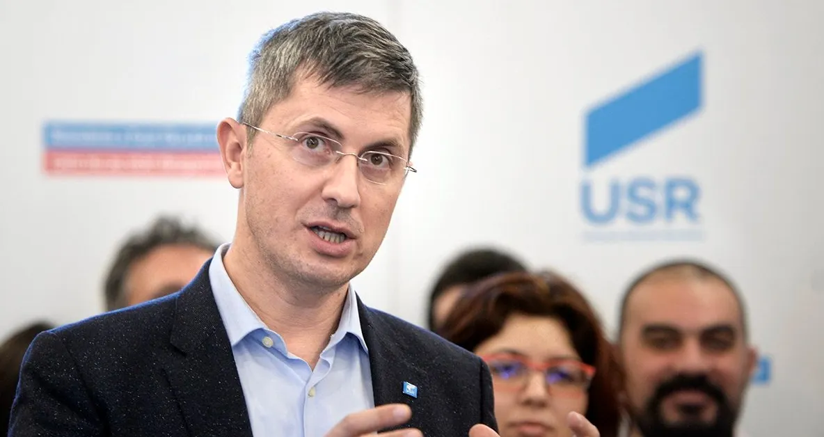 Lider PNL Suceava despre parlamentarii USR: „turmă de degenerați”. Despre președintele Dan Barna: „idiot”