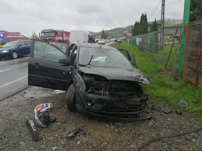 Accident rutier cu cinci victime pe raza localității Păltinoasa FOTO