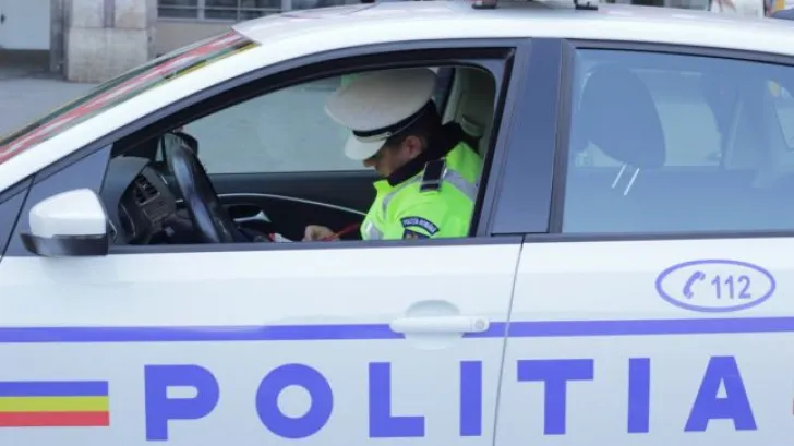 Polițist din Galați, lăsat fără permis după ce a fost prins cu 121 km/h în localitate