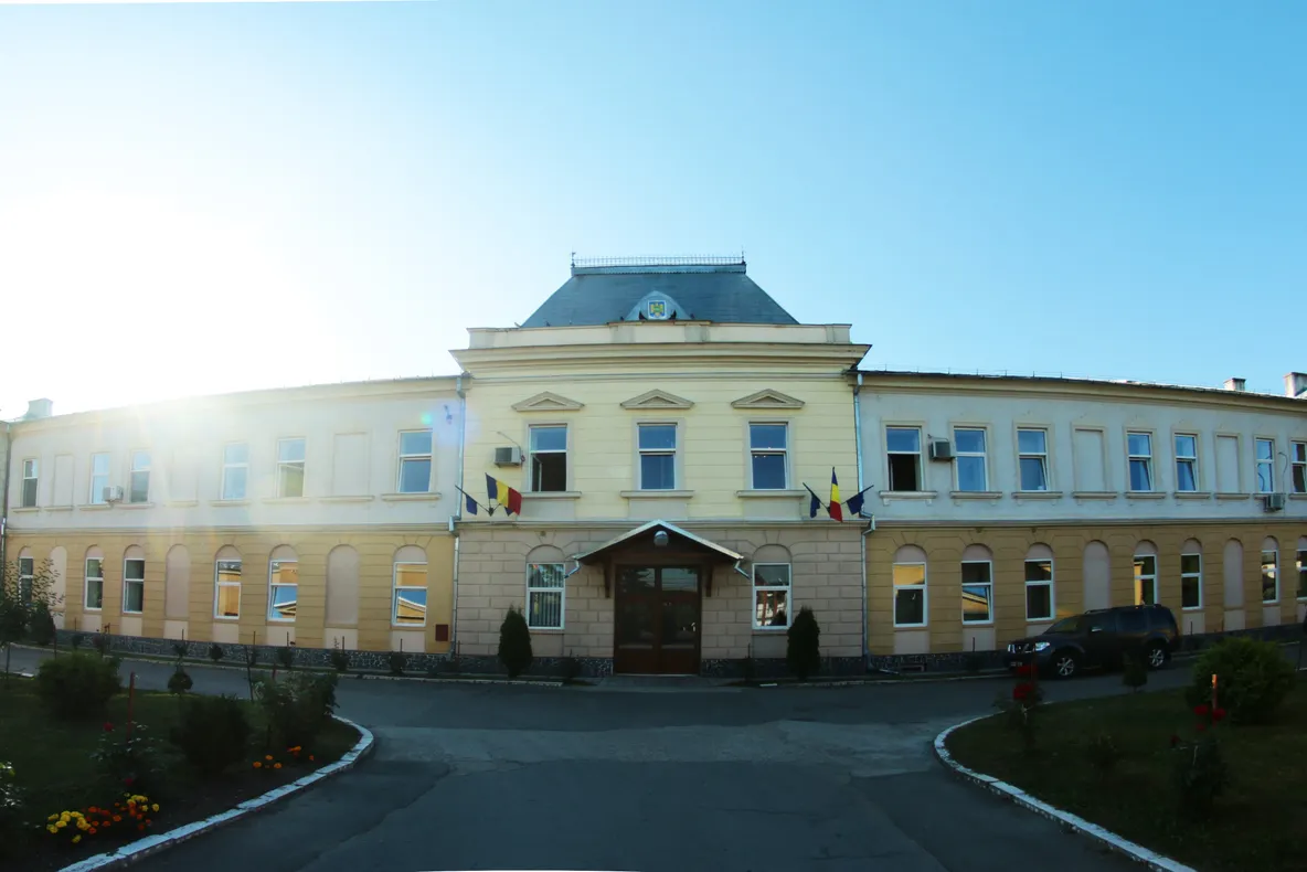 Trei polițiști de frontieră suceveni au fost avansați în grad
