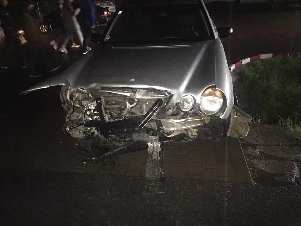Accident cu o victimă după ce un șofer nu a acordat prioritate de trecere FOTO