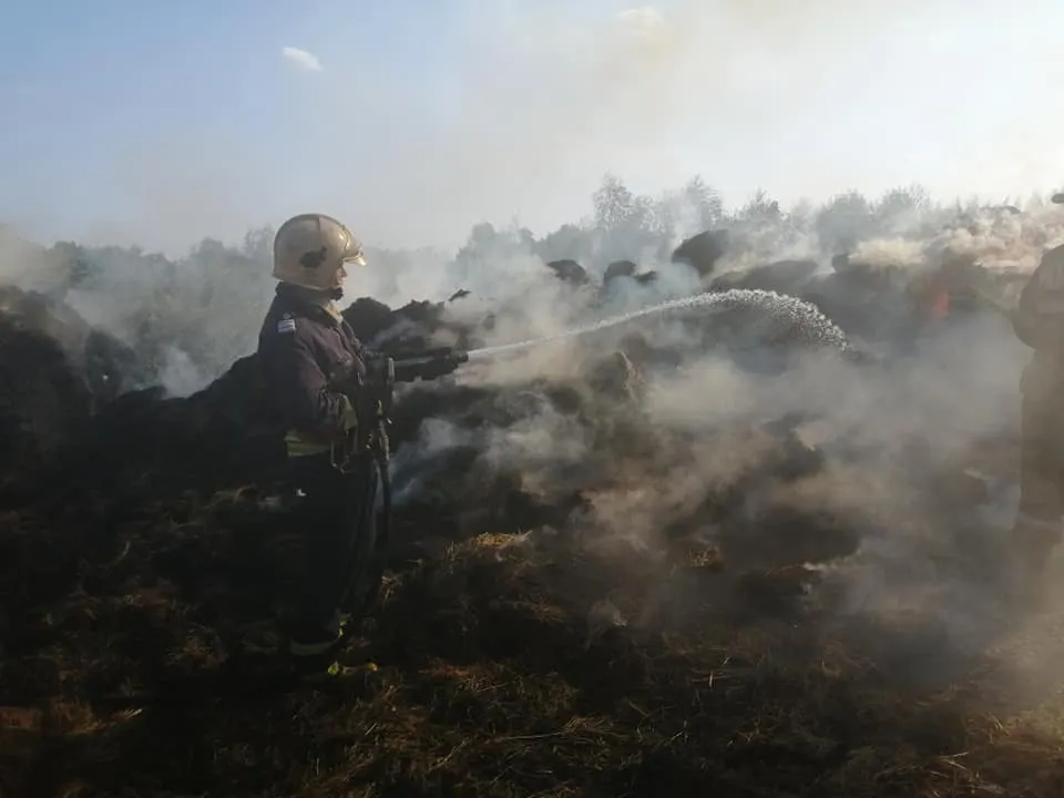 Incendiu la două gospodării din comuna Udești