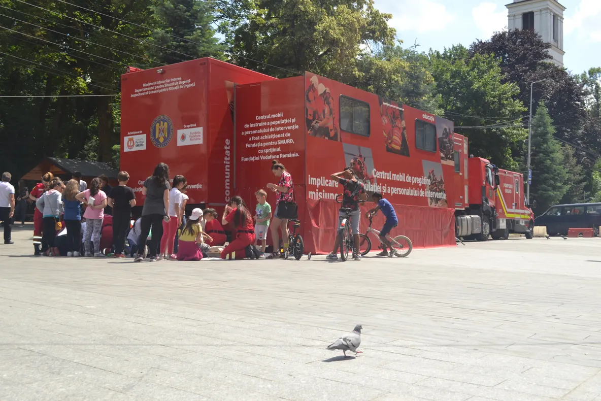 Caravana SMURD ajunge la Fălticeni și Vatra Dornei