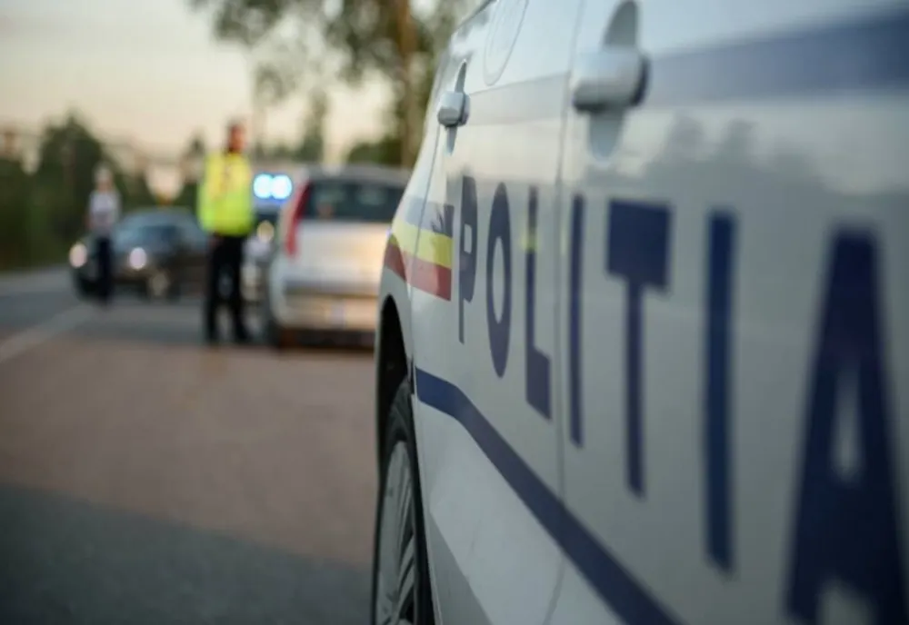Rădăuți. Un șofer a fost prins beat la volan după ce nu a acordat prioritate mașinii de poliție