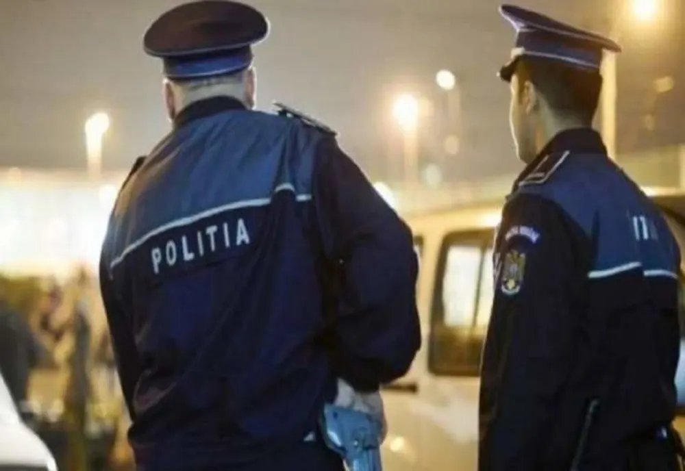 Aproape 1.800 de persoane aflate în autoizolare sau carantină, verificate de polițiști și jandarmi