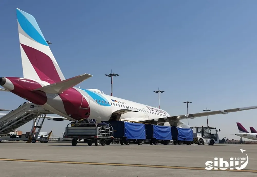 Nouă suceveni care au vrut să urce în avionul spre Germania, întorși spre casă de autorități