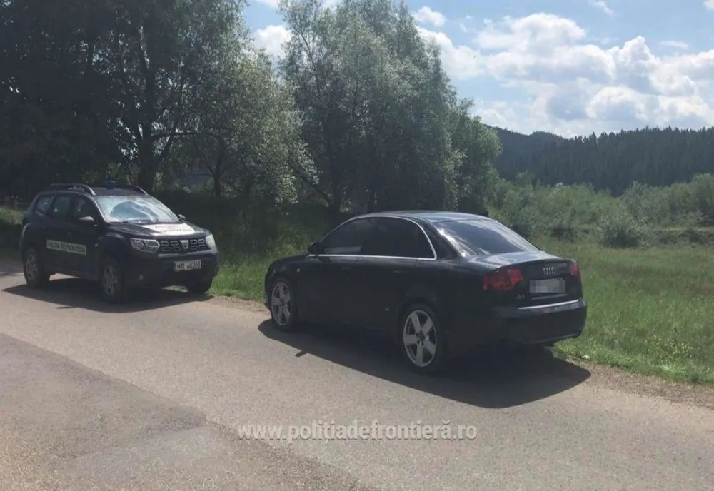 Autoturism cu țigări în valoare de aproape 58.000 de lei, abandonat după o urmărire