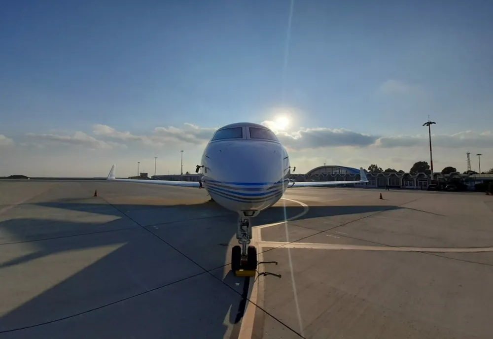Canada își închide spațiul aerian pentru toți operatorii ruși. Un avion a încălcat deja interdicția de zbor