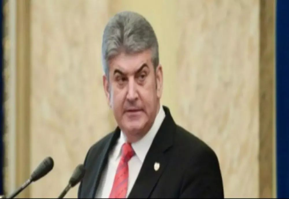 Gabriel Oprea, după dubla tragedie aviatică: Deplângem, cu durere în inimi, dispariția militarilor căzuți la datorie