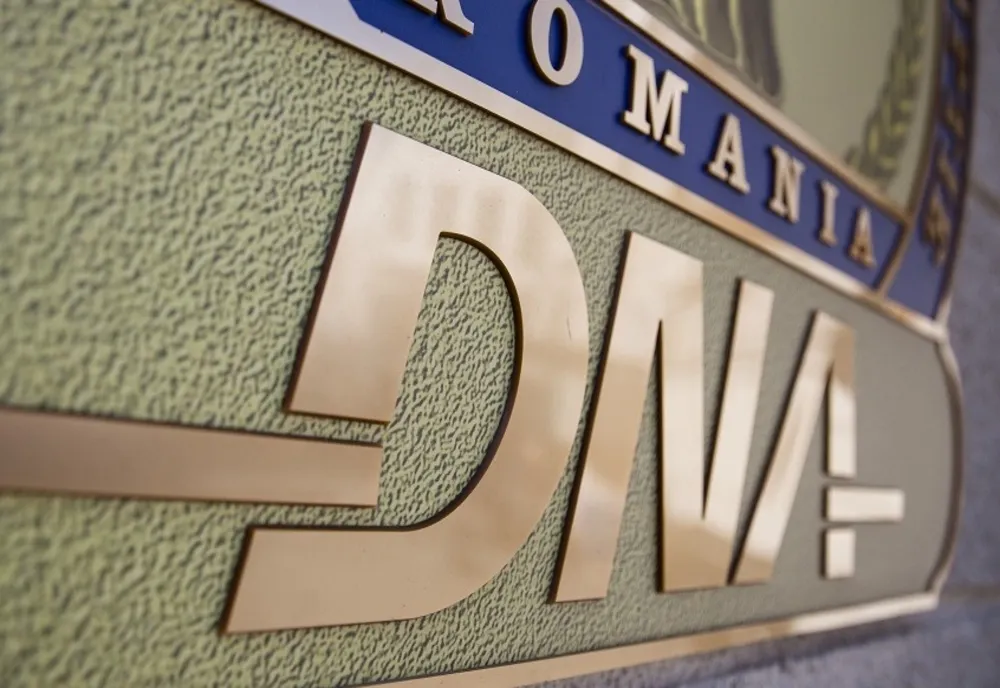 Femeie din Suceava trimisă în judecată de DNA