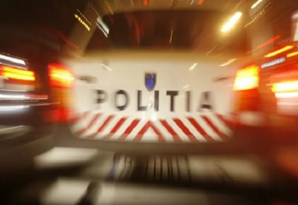 Urmărire ca-n filme după un bărbat care conducea fără permis!