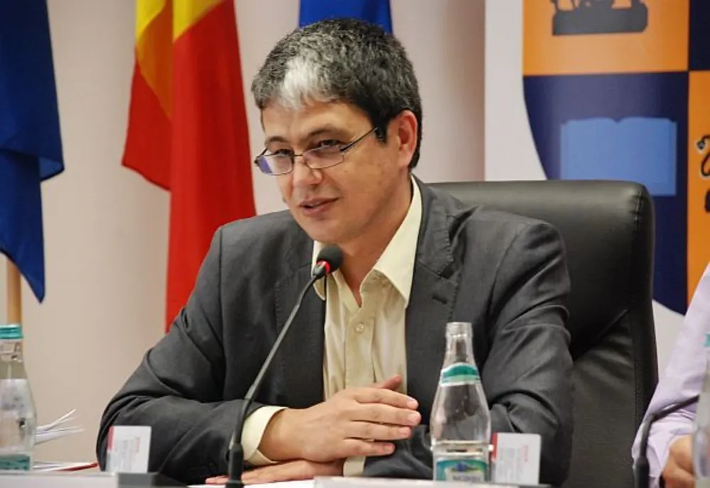 Voucherele de 50 de euro vor fi alimentate cu bani SĂPTĂMÂNA aceasta. Anunțul ministrului Marcel Boloș