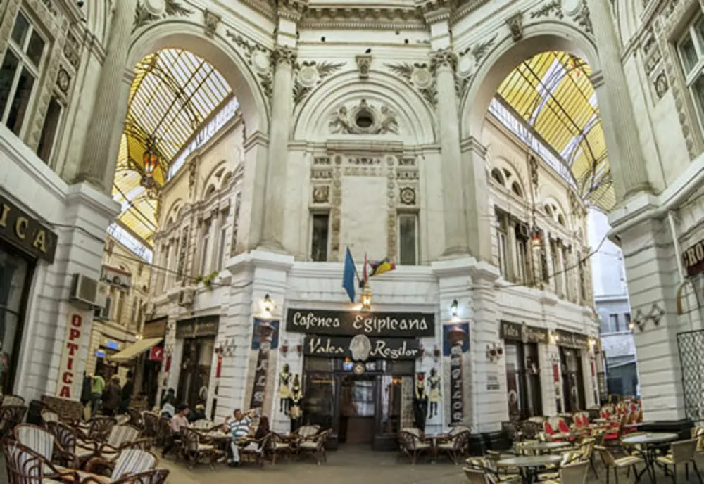 „București, cel mai subapreciat oraș al Europei”: Ce spun doi turiști străini despre Capitală