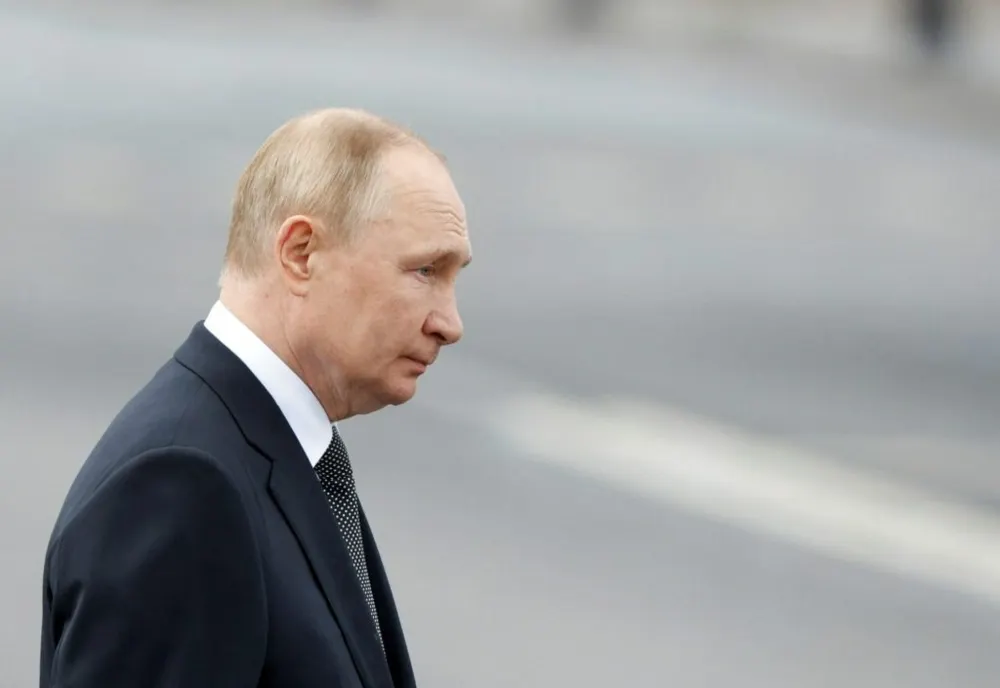 PUTIN, DISPUS SĂ SE ÎNTÂLNEASCĂ CU ZELENSKI, DAR DOAR LA MOSCOVA