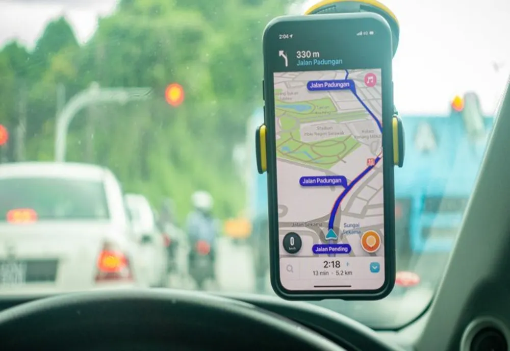 Aplicația Waze elimină una dintre cele mai folosite opțiuni