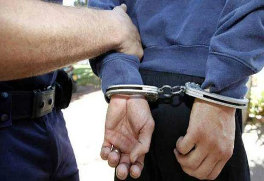 REȚINUT PENTRU MITĂ ȘI CUMPĂRARE DE INFLUENȚĂ: UN ROMÂN DE ORIGINE LIBANEZĂ, PRINS ÎN FLAGRANT CU 300 DE EURO