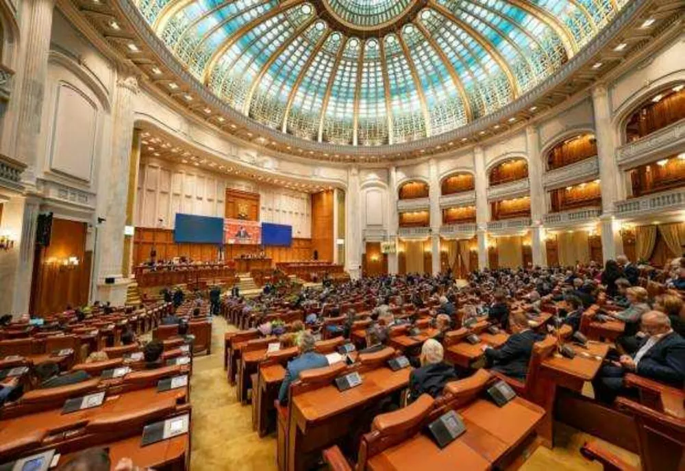 SENAT: PROIECTUL CARE REGLEMENTEAZĂ DESFĂȘURAREA PE TIMP DE PACE A MISIUNILOR ȘI OPERAȚIILOR MILITARE, ADOPTAT