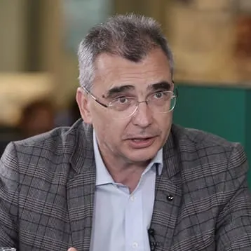 PETRIȘOR PEIU (AUR): CENTRALA DE LA IERNUT E SIMBOLUL NEPUTINȚEI UNEI COALIȚII CU 70% ÎN PARLAMENT