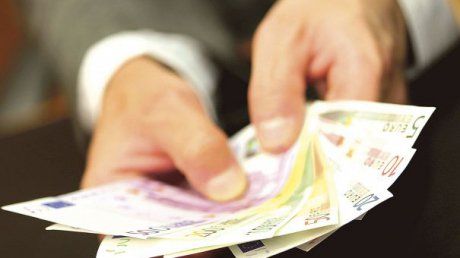 Peste opt sute de elevi au primit educație financiară cu ajutorul BNR