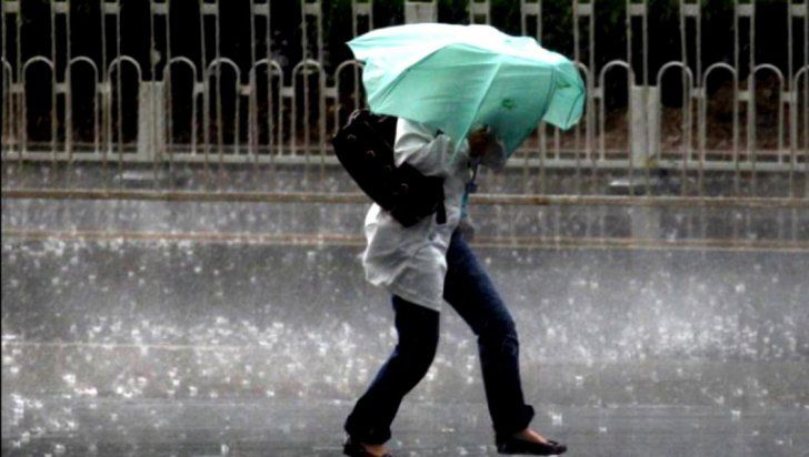 Cod galben de ploi torențiale și grindină pentru mai multe localități din județul Suceava