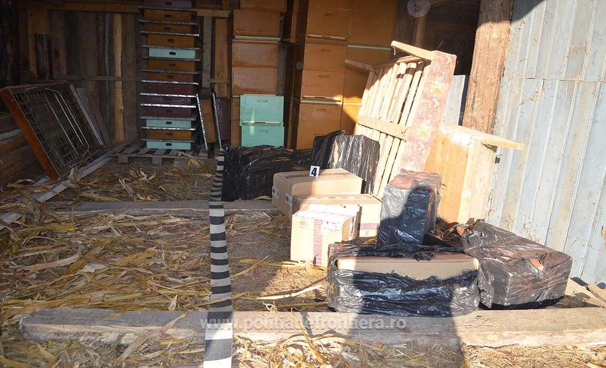 Doi contrabandiști suprinși în flagrant au fugit peste fâșia verde, în Ucraina