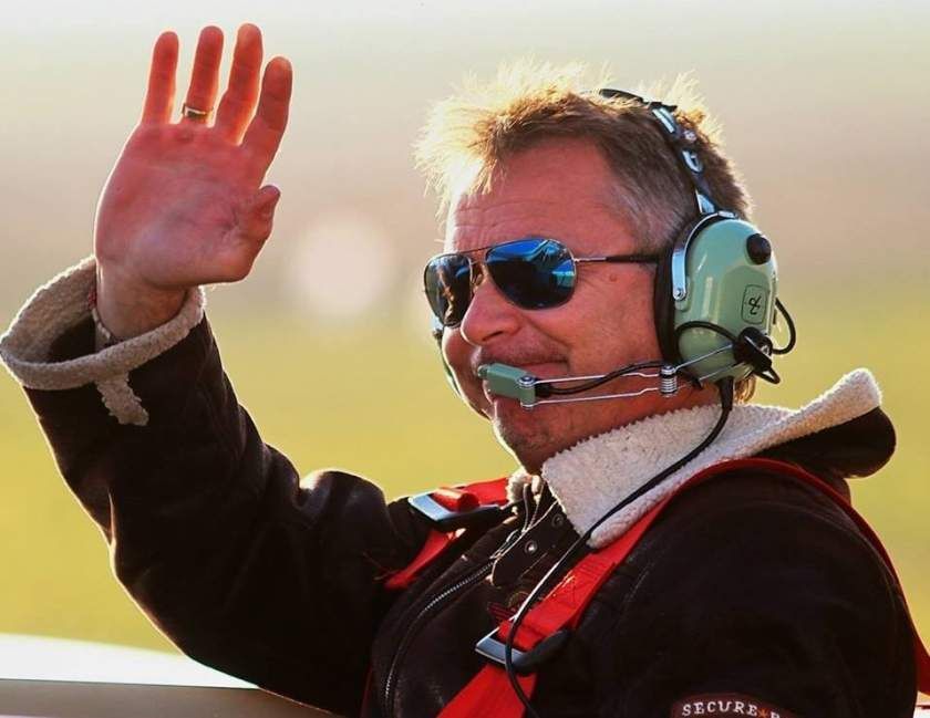 Pilotul Sorin Bochiș, în comă indusă. Medicii nu pot încă să-l opereze