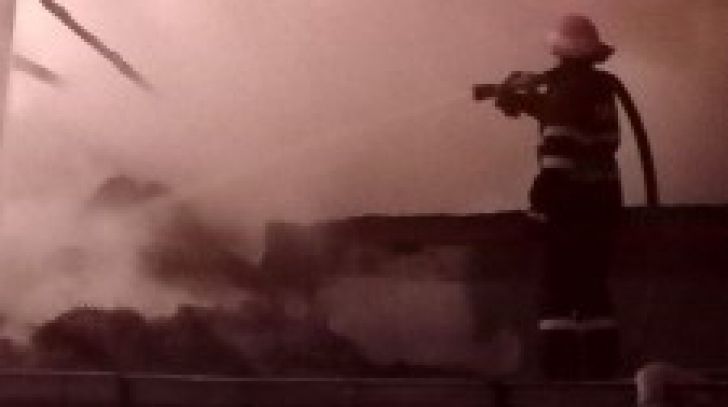 Magazin din comuna Ulma distrus de un incendiu. Paguba se ridică la peste 80.000 lei