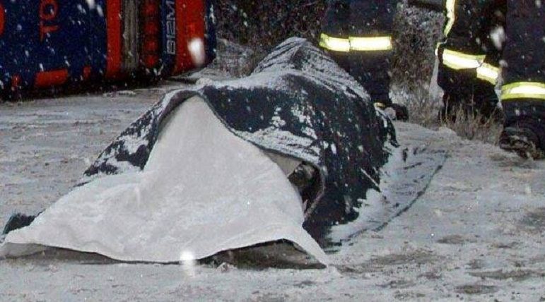 O femeie a fost găsită moartă în zăpadă, în localitatea Bilca