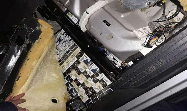 Un bărbat din județul Mehedinți a fost reținut după ce a fost prins de polițiștii suceveni cu țigări de contrabandă