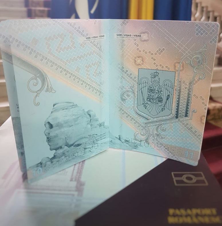 Noile pașapoarte s-au pus în circulație. Cetatea Sucevei pe una dintre pagini