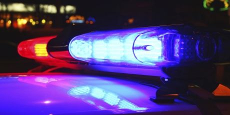 Urmărit de poliție un sucevean și-a abandonat mașina și a luat-o la fugă printre blocuri