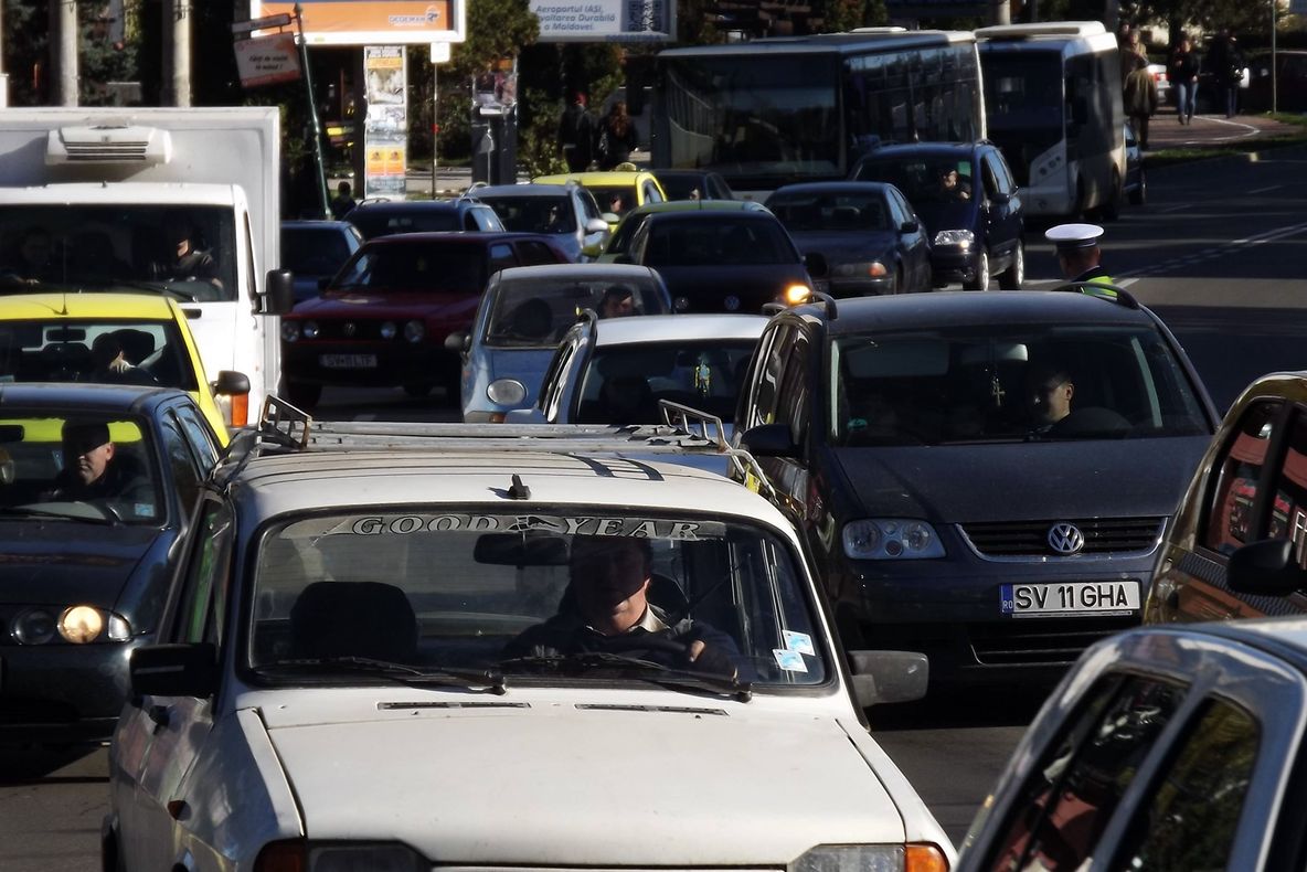 Parcul auto din Suceava a crescut cu 9,5%, ajungând la aproape 240.000 de autovehicule