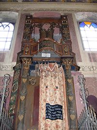 Piesă din patrimoniul iudaic de la Sinagoga din Siret, scoasă la licitație în Israel. A fost făcută plângere penală