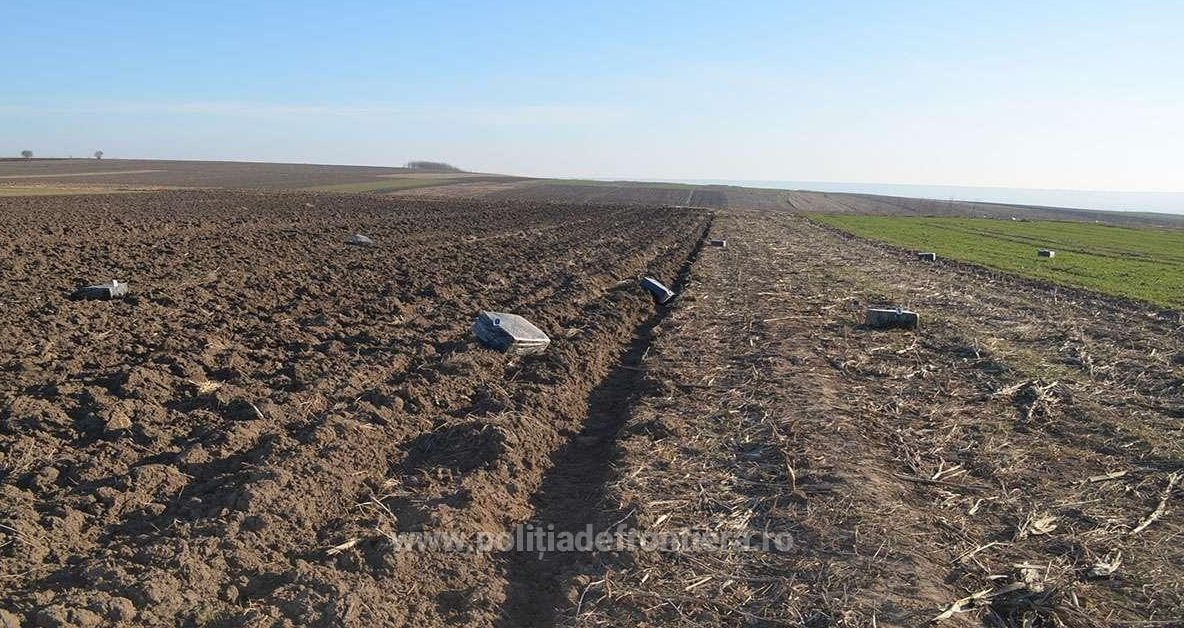 Contrabandă de țigări cu avionul, duminică, în județul Suceava