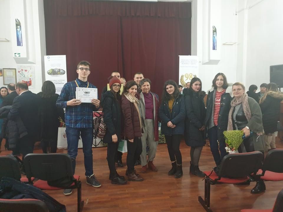 Elevi din Suceava premiați la Concursul Național „Tehnici Matematice”