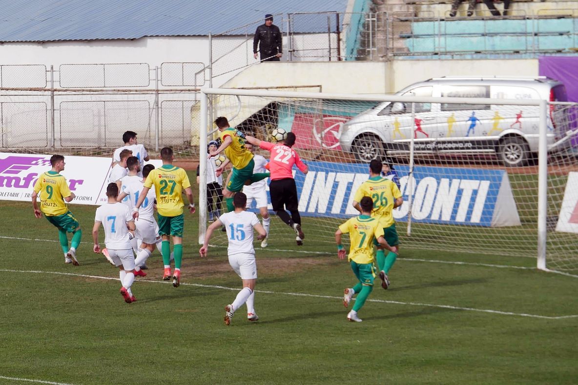 Foresta Suceava - CSM Râmnicu Sărat: 2-1