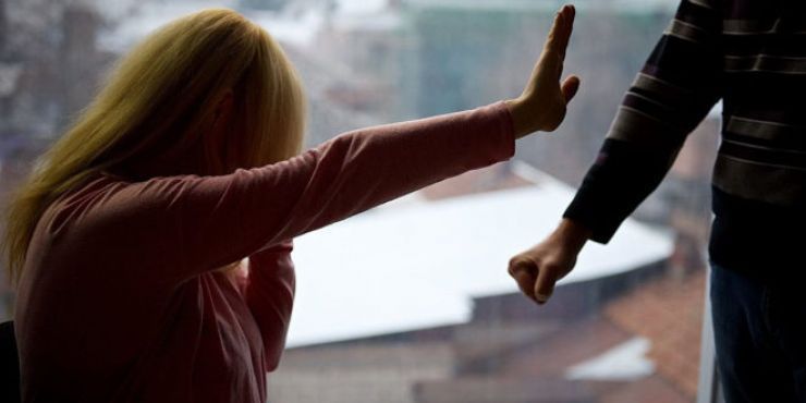 Ordin de protecție emis împotriva unui individ din Gălănești care și-a amenințat soția și soacra