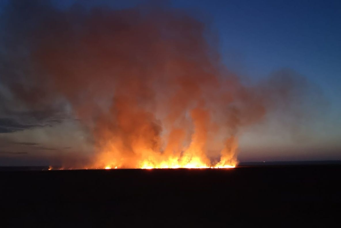 Casă distrusă de flăcări în comuna Moldova Sulița