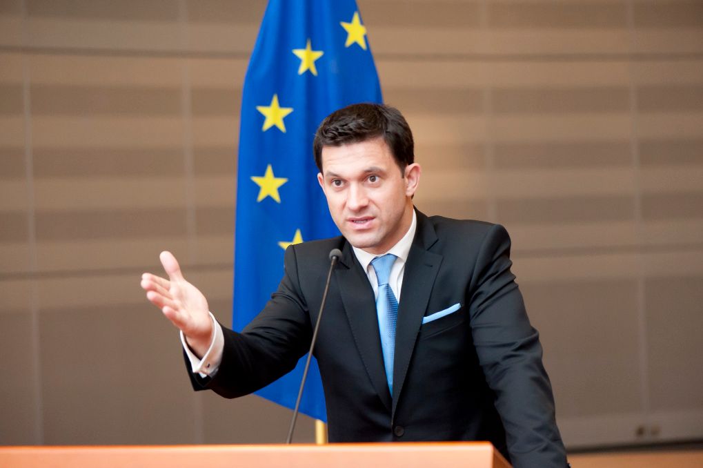 Fostul europarlamentar Petru Luhan, trimis în judecată de DNA