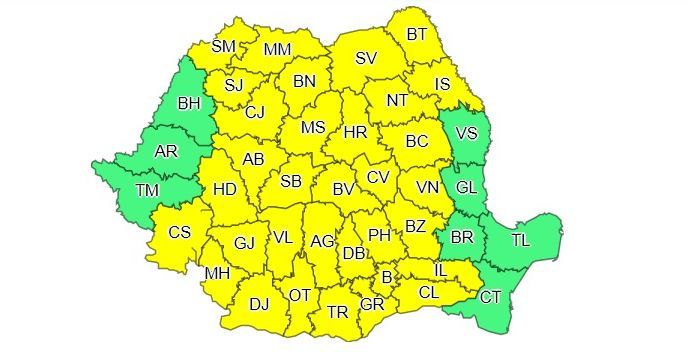 Cod galben de ploi și vijelii pentru mai multe localități din județul Suceava