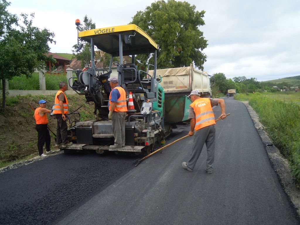 Peste 75 de kilometri de drumuri județene, modernizate cu fonduri europene