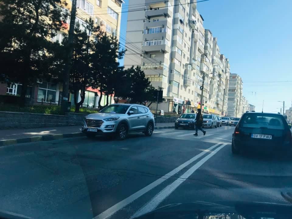 Prins beat la volan, un lider de sindicat și-a abandonat mașina în stradă, blocând traficul rutier FOTO