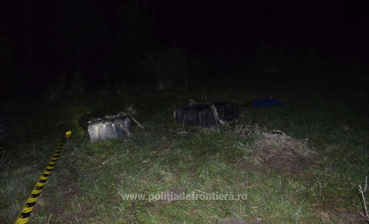 Focuri de armă pentru prinderea unor contrabandiști care transportau 22.000 de pachete cu țigări FOTO