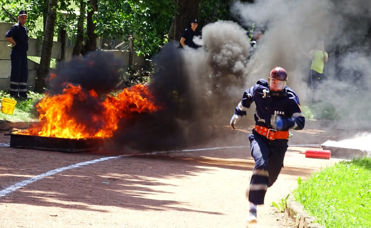 Pompierii militari din Vatra Dornei, cei mai buni din județ