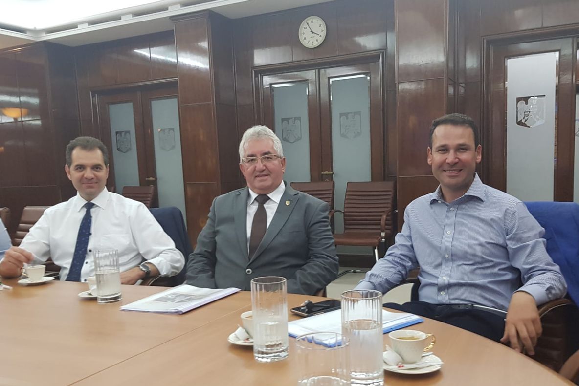 Primarul Ion Lungu, la masa negocierilor cu premierul Viorica Dăncilă