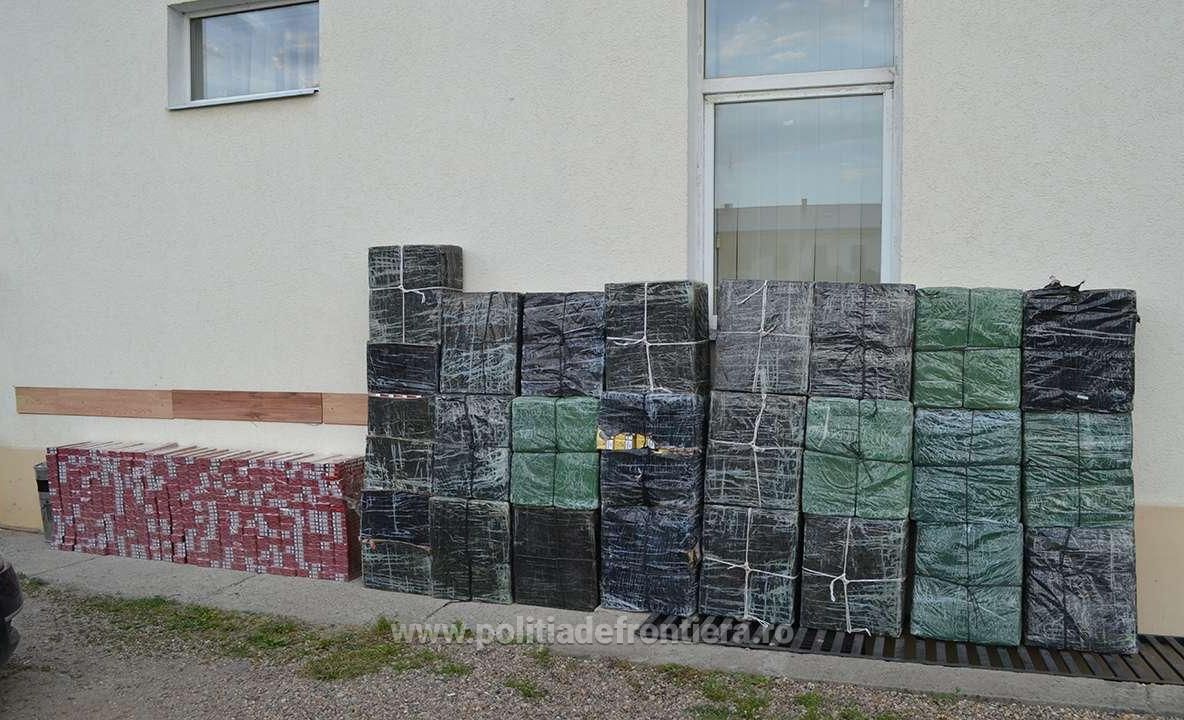 Țigări ucrainene în valoare de peste 360.000 lei, confiscate la frontieră FOTO
