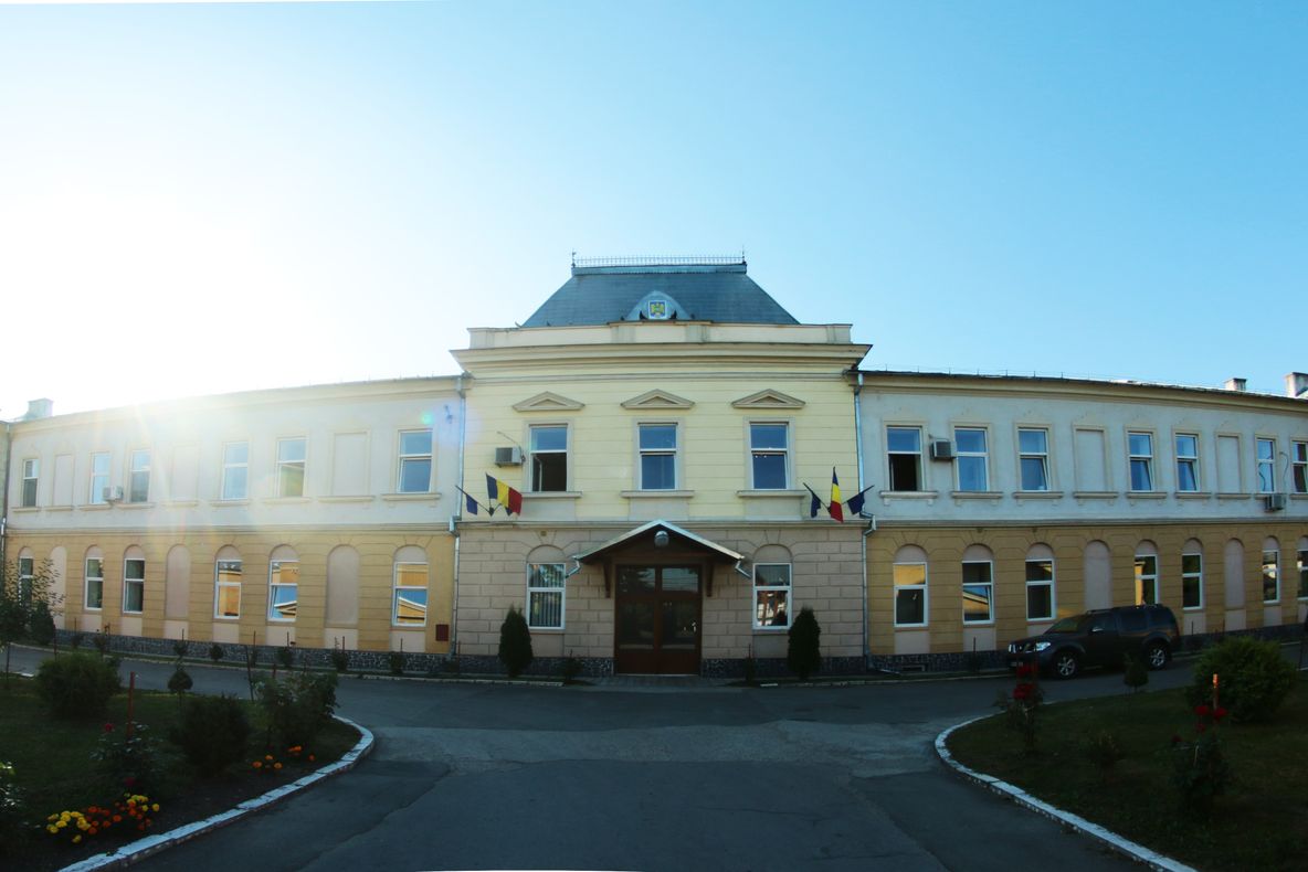 Trei polițiști de frontieră suceveni au fost avansați în grad