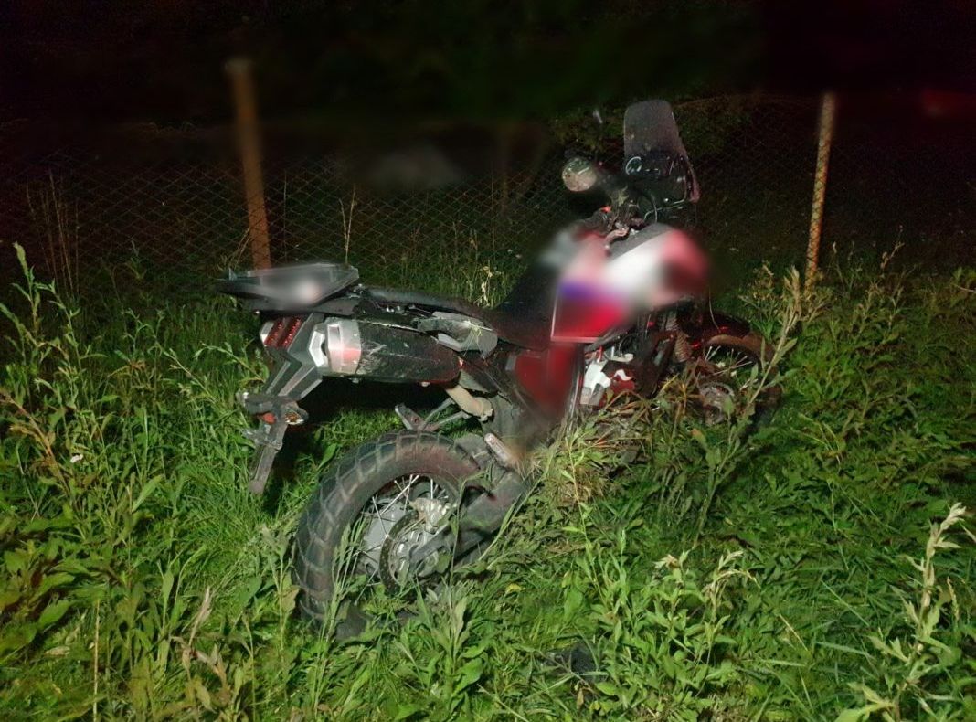 Un motociclist a murit după o coliziune cu un autoturism